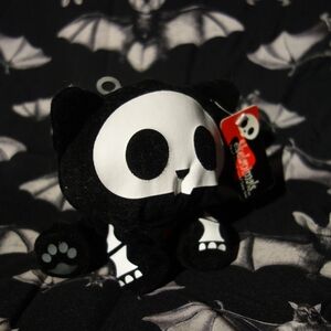 Skelanimals kit beanie plush // collection post